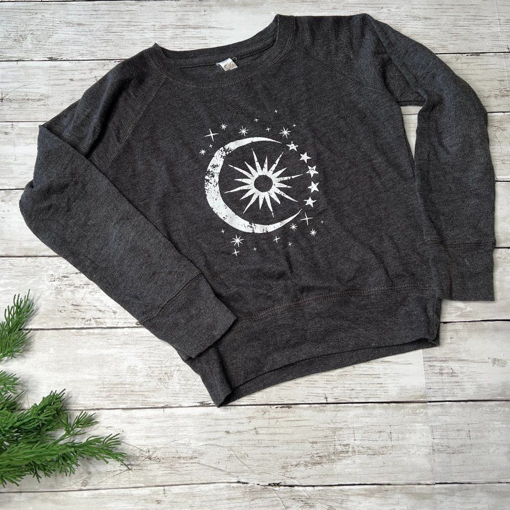 L.A.T girl pullover  S